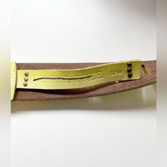 We The Free Jona Belt - yellow lime green Green S/M. New - Picture 7 of 8